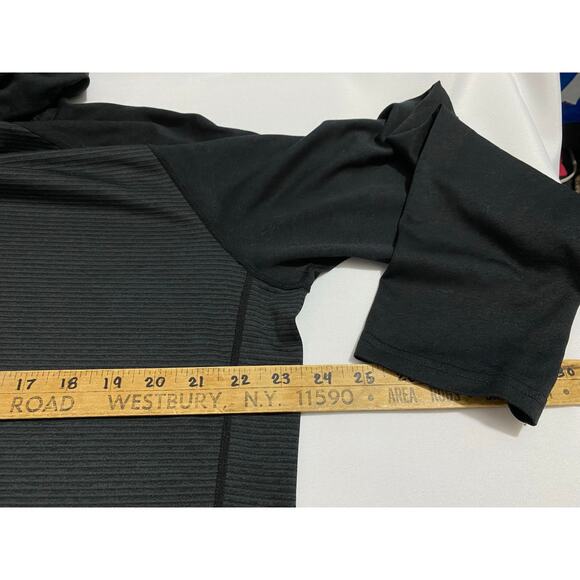 Nike men’s Dri-Fit Long Sleeve Shirt With Hood- Black Size XL - Picture 3 of 8